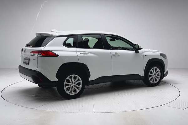 2024 Toyota Corolla Cross GX MXGH10R thumb-7