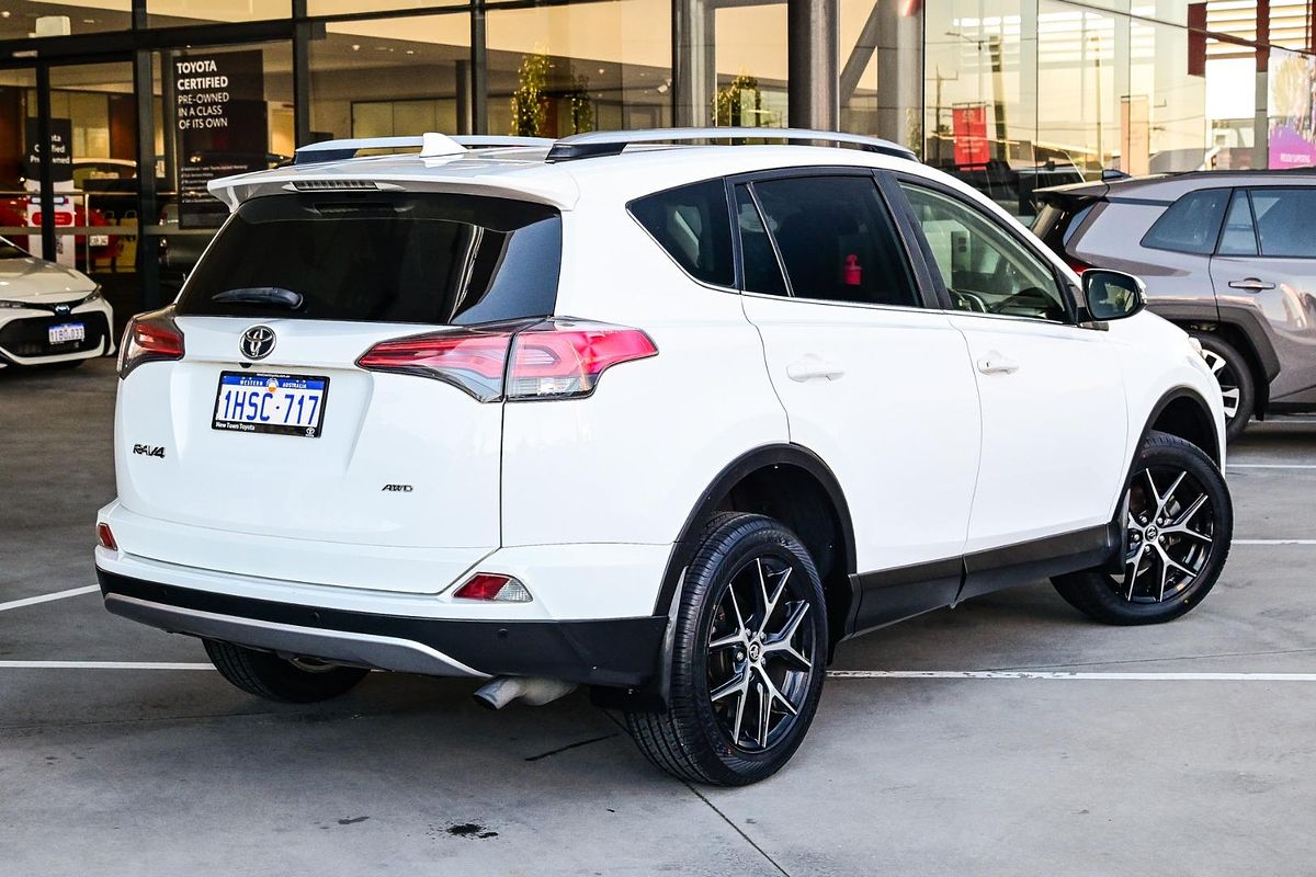 2018 Toyota RAV4 GXL ASA44R