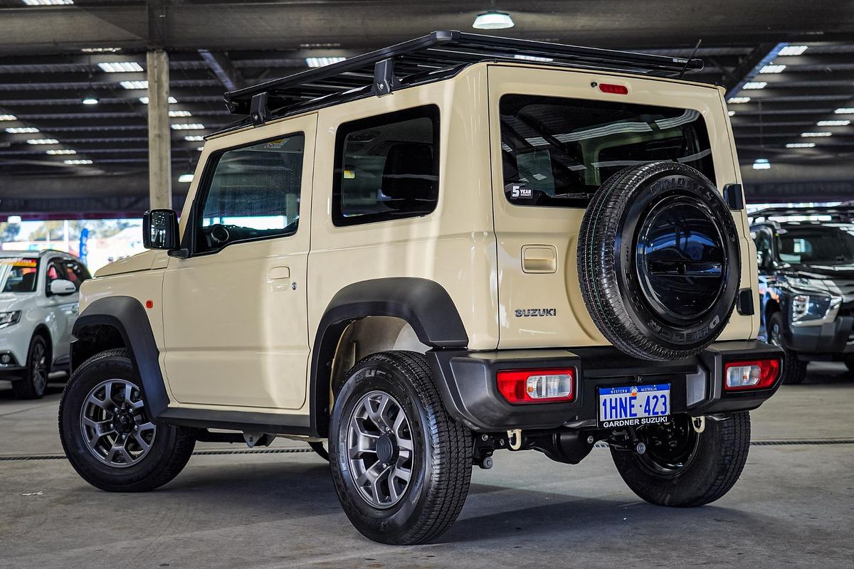 2022 Suzuki Jimny GLX GJ