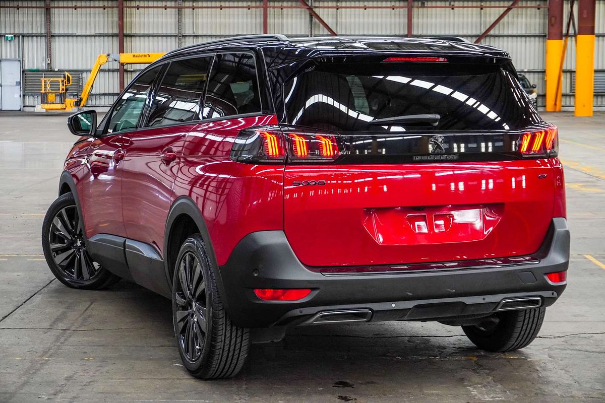 2022 Peugeot 5008 GT Sport P87