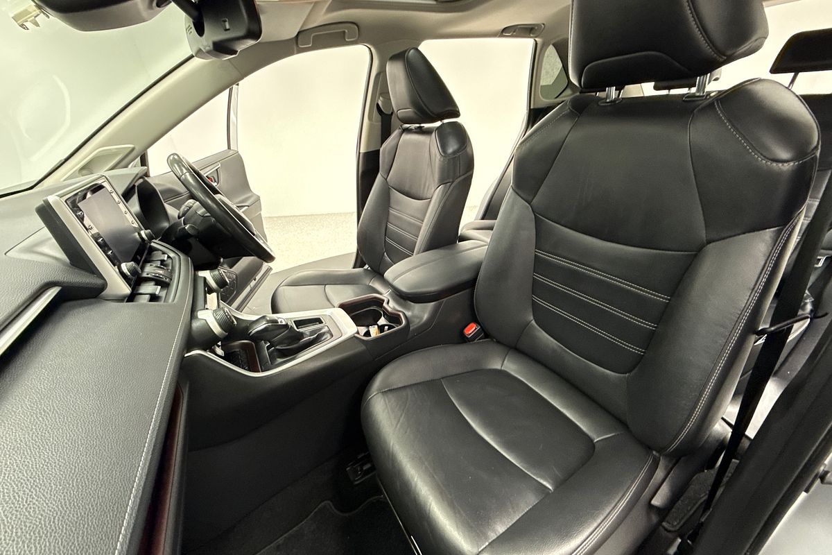 2019 Toyota RAV4 Cruiser MXAA52R