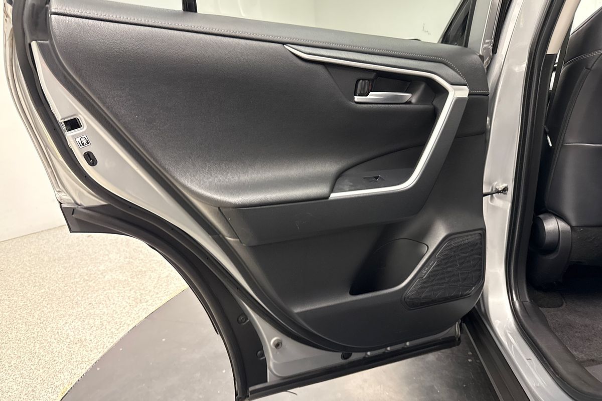 2019 Toyota RAV4 Cruiser MXAA52R