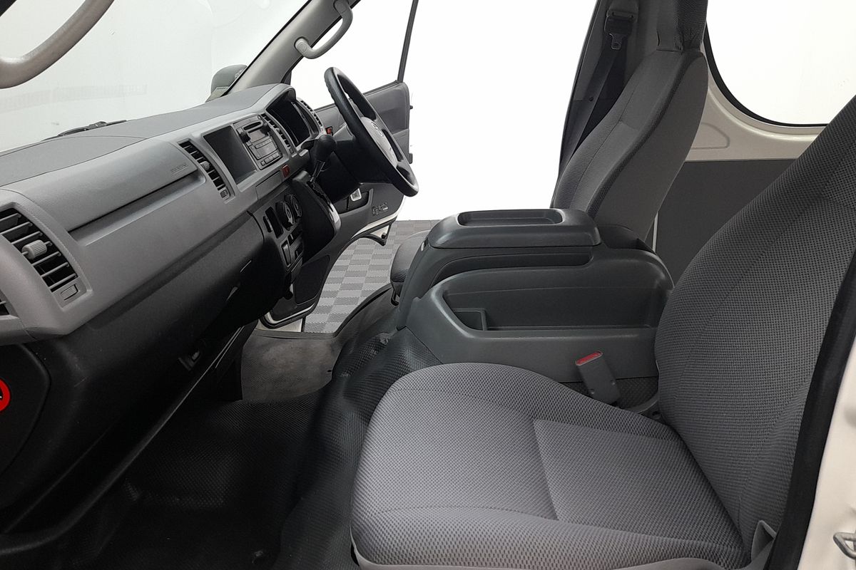 2009 Toyota Hiace Commuter KDH223R ELWB High Roof