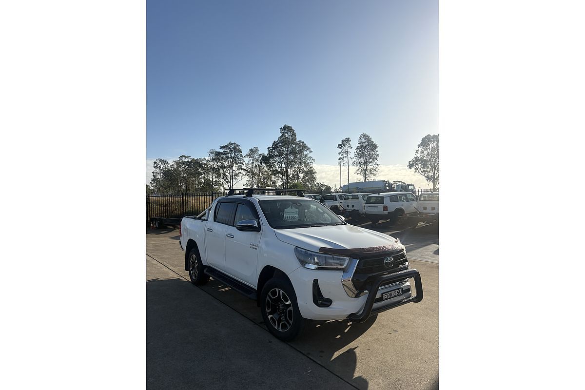 2021 Toyota Hilux SR5 GUN126R 4X4