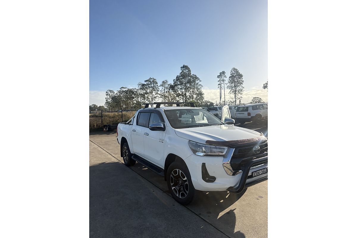 2021 Toyota Hilux SR5 GUN126R 4X4