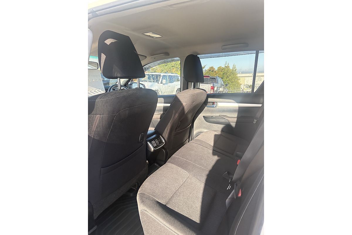 2021 Toyota Hilux SR5 GUN126R 4X4
