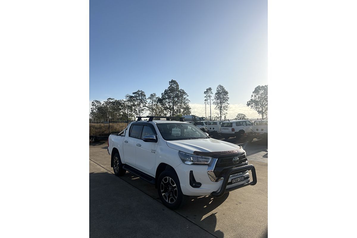 2021 Toyota Hilux SR5 GUN126R 4X4