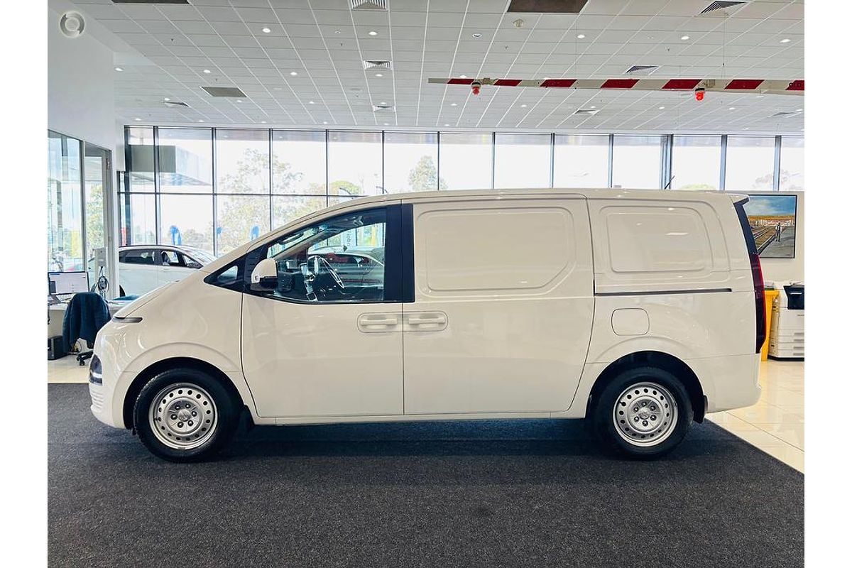 2024 Hyundai STARIA LOAD US4.V3