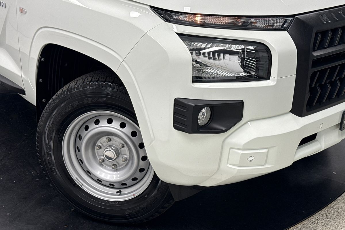 2025 Mitsubishi Triton GLX MV Rear Wheel Drive