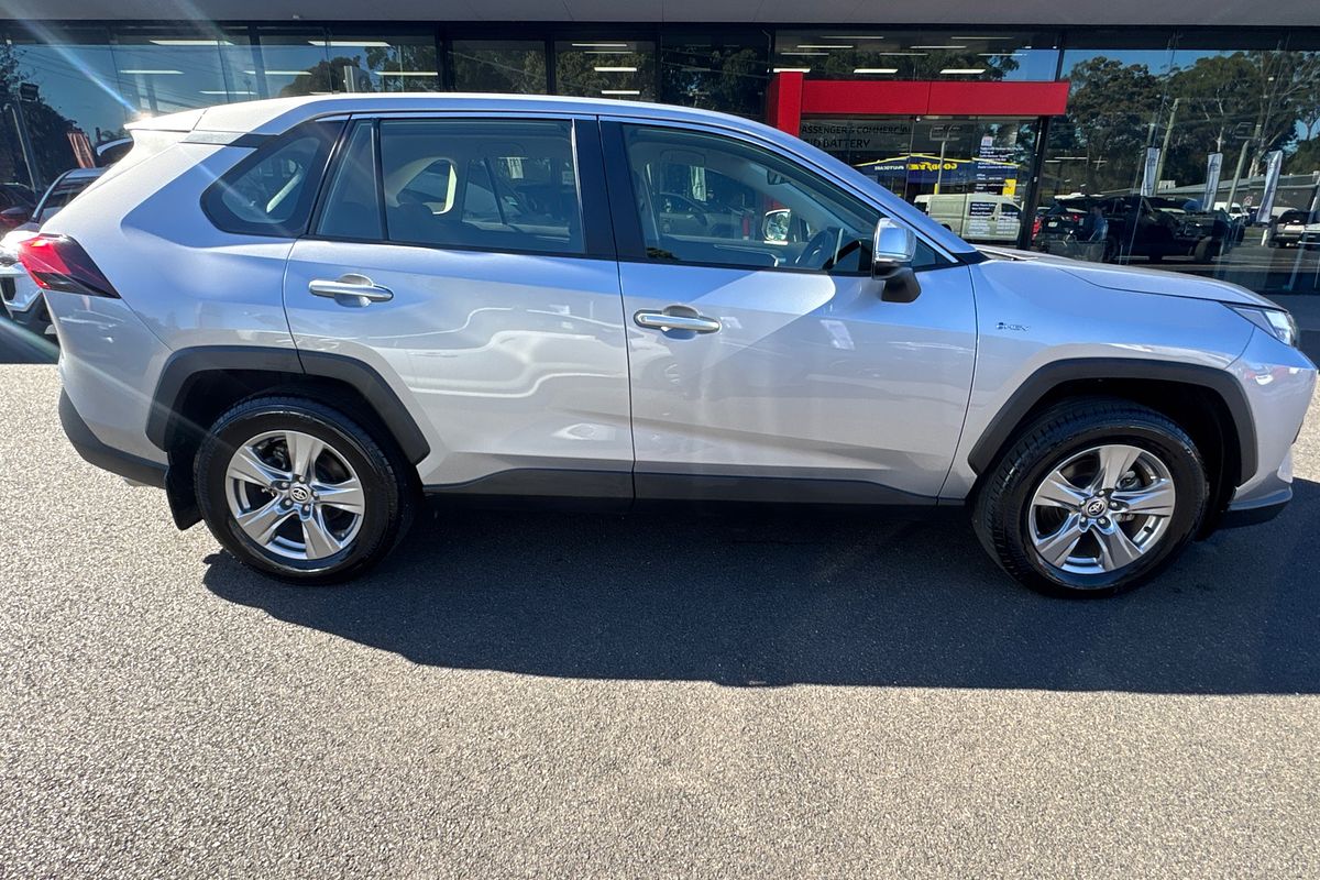 2025 Toyota RAV4 GX AXAH52R