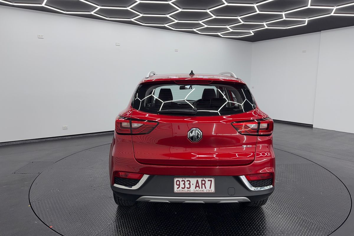2020 MG ZS Essence AZS1