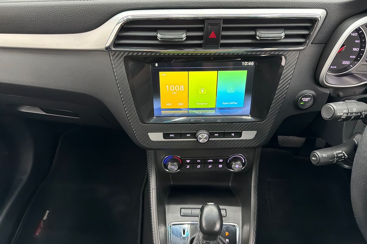 2020 MG ZS Essence AZS1