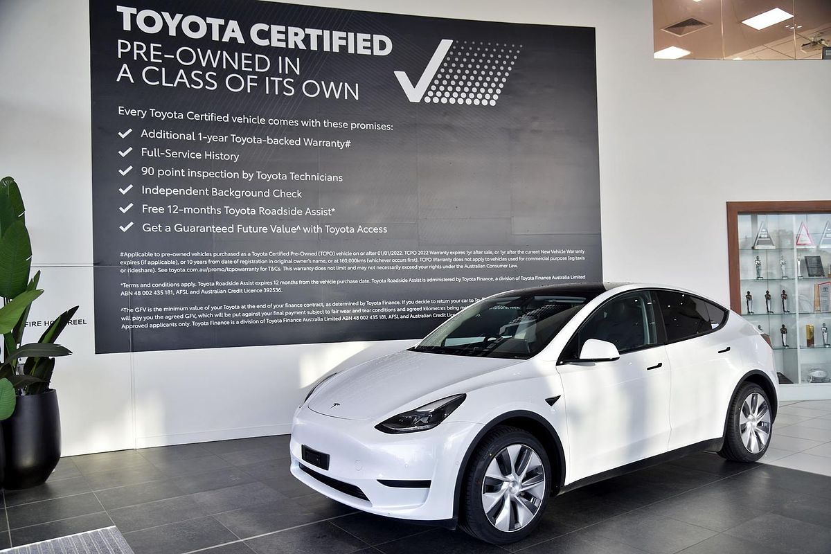 2022 Tesla Model Y Rear-Wheel Drive