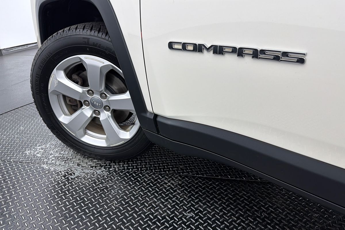 2017 Jeep Compass Longitude M6
