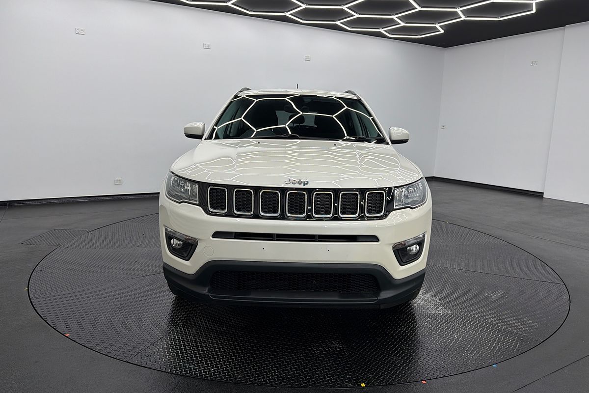 2017 Jeep Compass Longitude M6