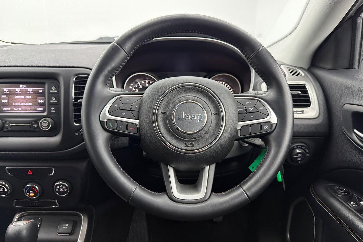 2017 Jeep Compass Longitude M6