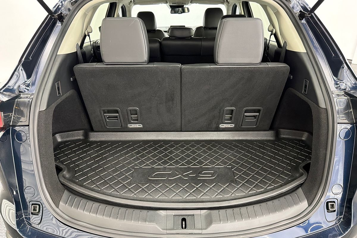 2023 Mazda CX-9 Touring TC