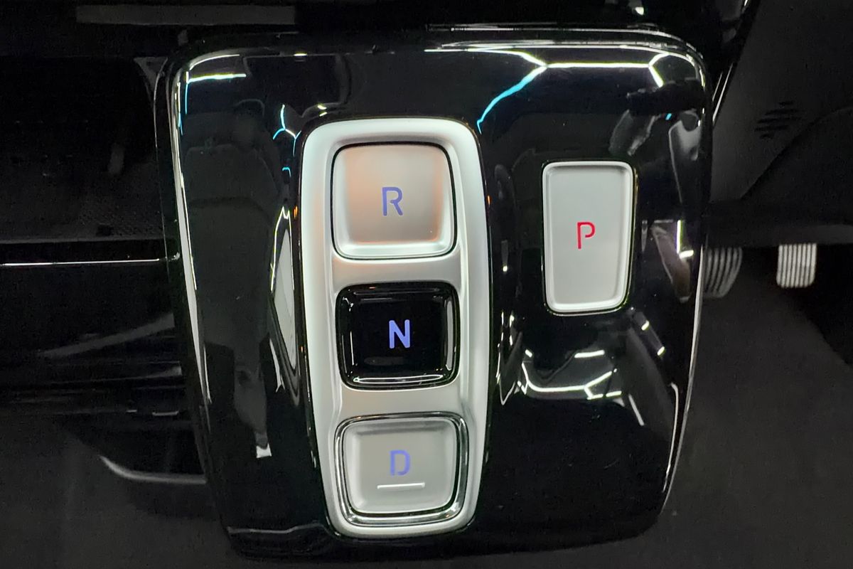 2022 Hyundai STARIA US4.V2