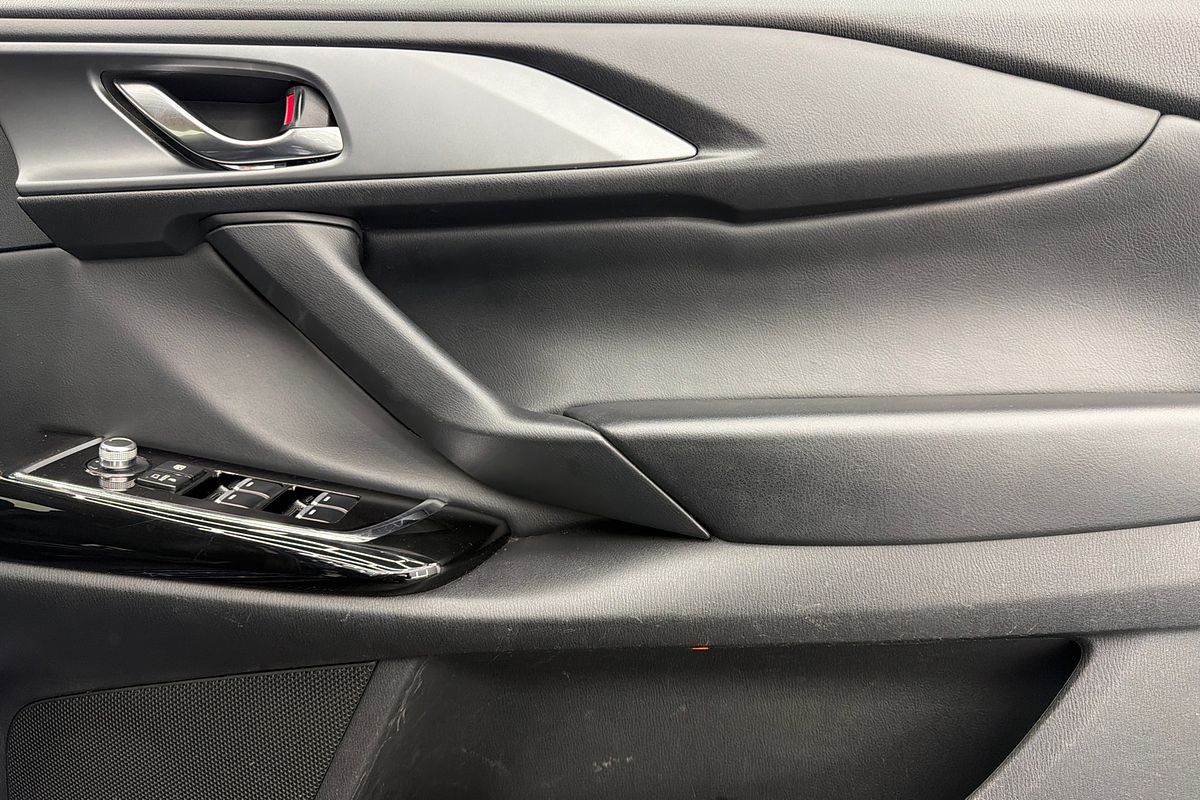 2023 Mazda CX-9 Touring TC