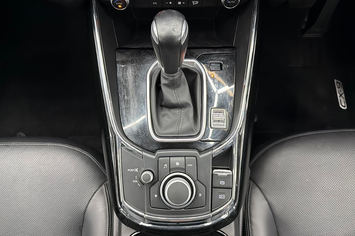 2023 Mazda CX-9 Touring TC