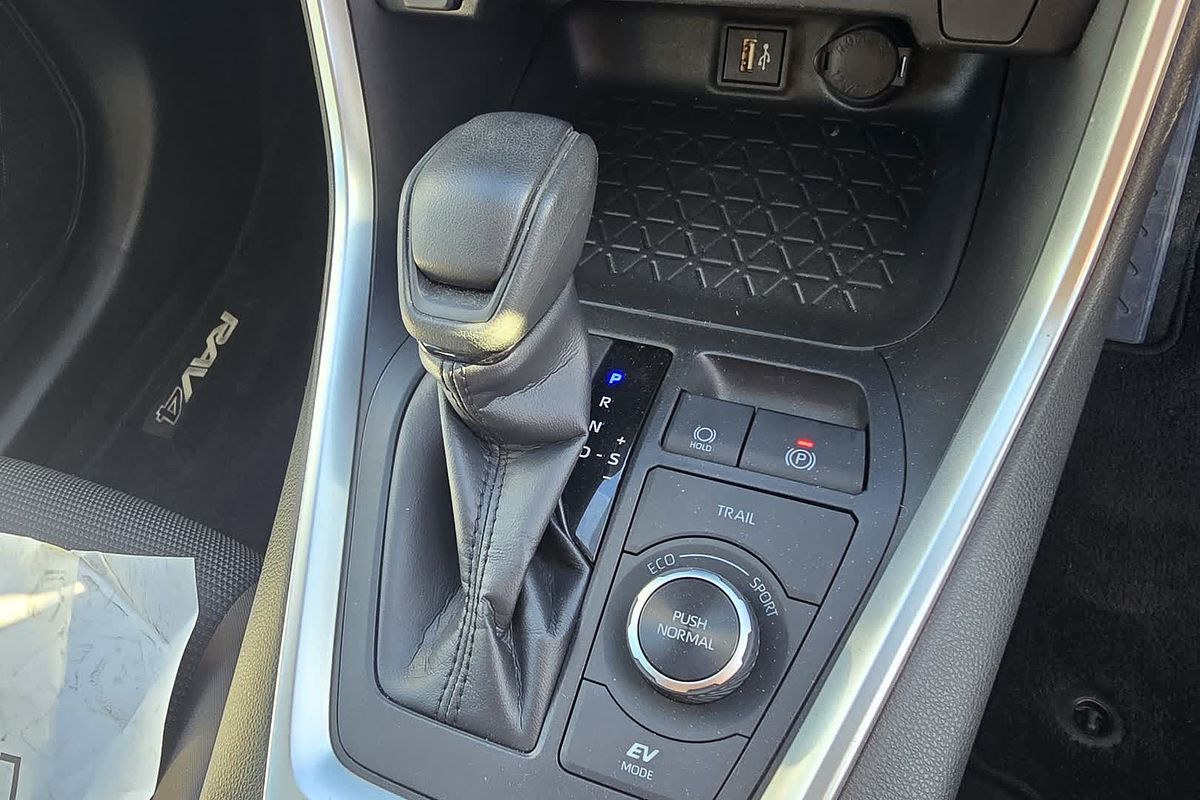 2024 Toyota RAV4 GX AXAH54R