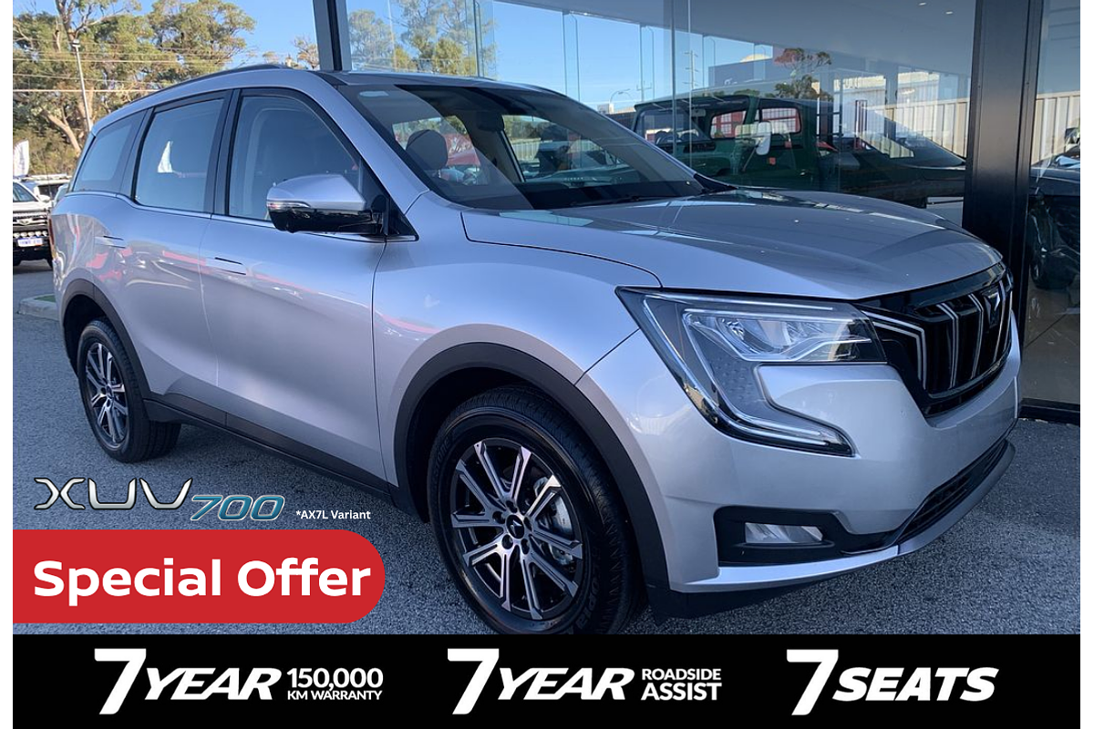 2025 Mahindra XUV700 AX7L