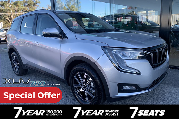 2025 Mahindra XUV700 AX7L