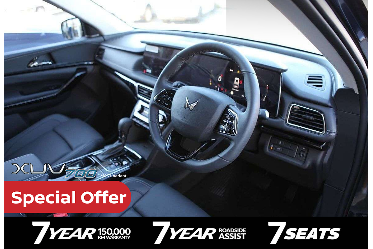 2025 Mahindra XUV700 AX7L