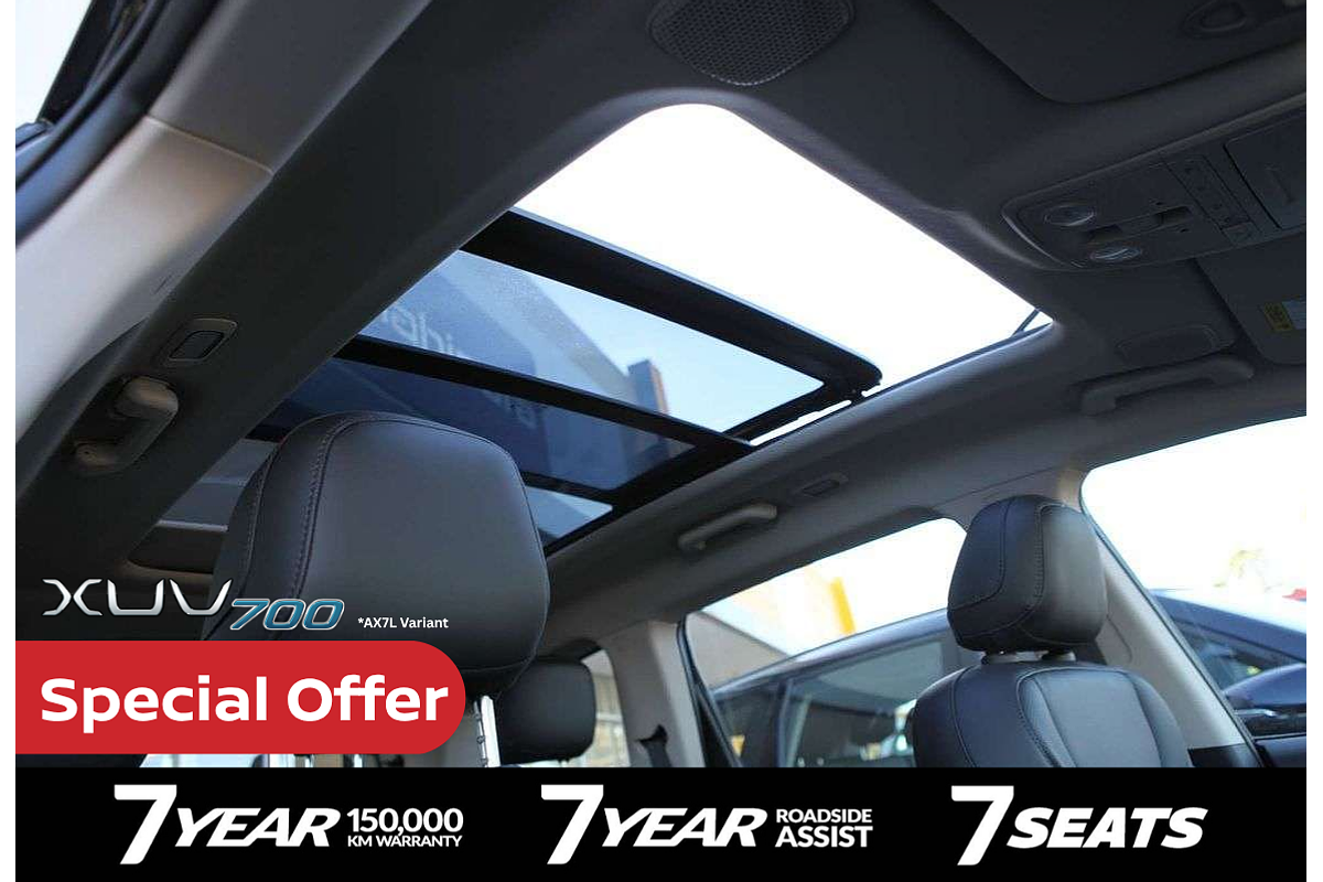2025 Mahindra XUV700 AX7L