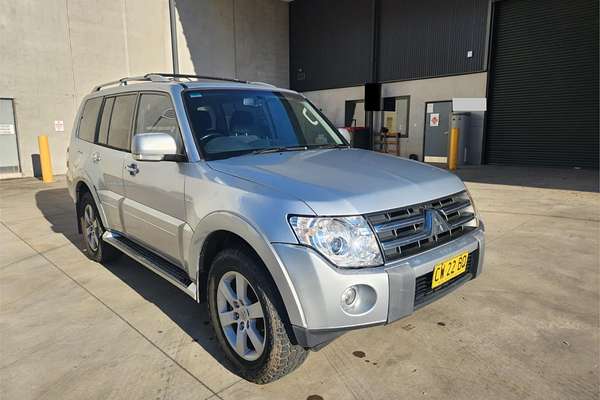 2008 Mitsubishi Pajero VR-X NS