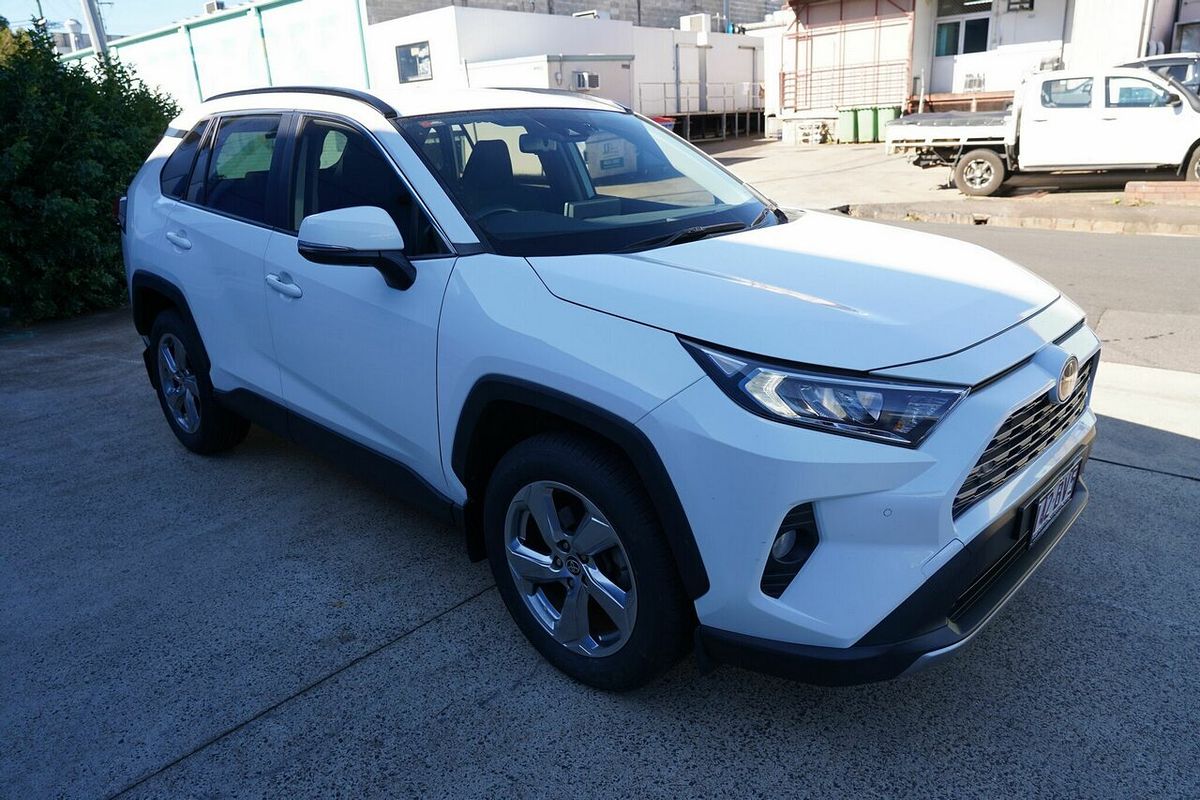 2021 Toyota RAV4 GXL MXAA52R