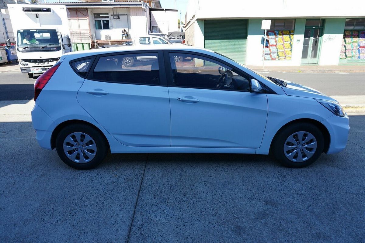 2016 Hyundai Accent Active RB3 MY16
