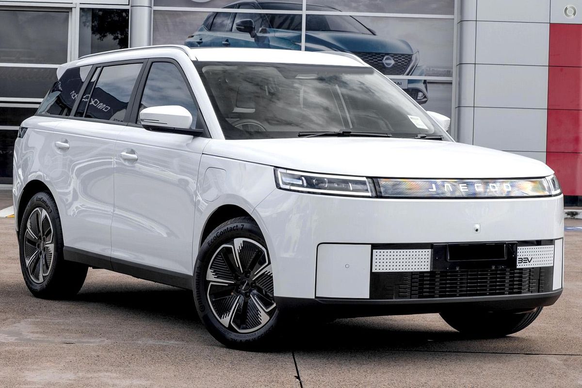 2026 OMODA JAECOO J5 EV Summit