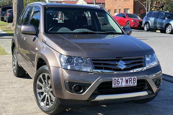 2016 Suzuki Grand Vitara Navigator JB