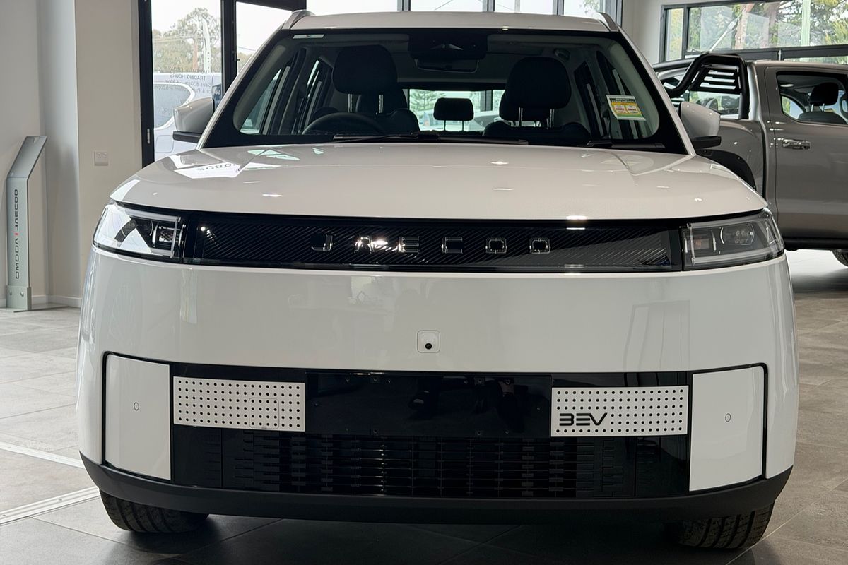 2026 OMODA JAECOO J5 EV Summit