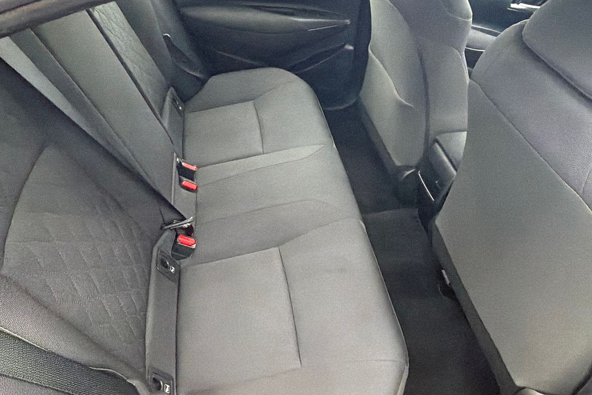 2022 Toyota Corolla Ascent Sport Hybrid ZWE211R
