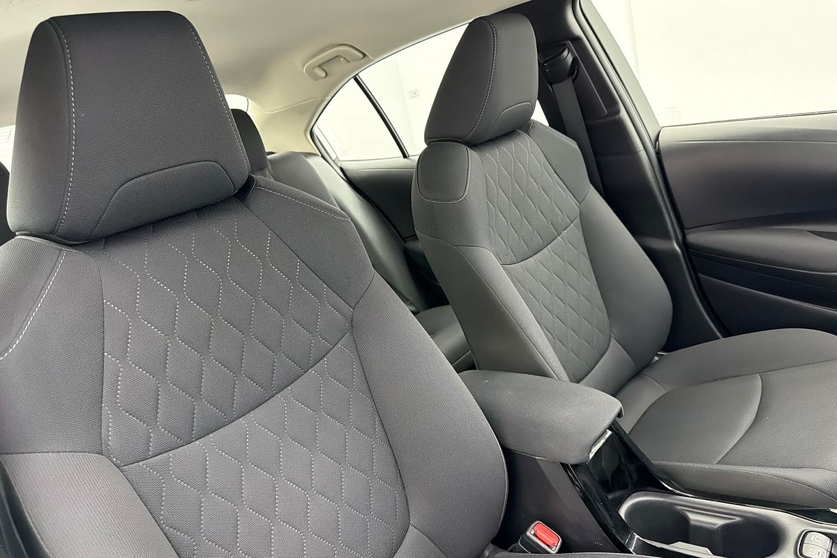 2022 Toyota Corolla Ascent Sport Hybrid ZWE211R