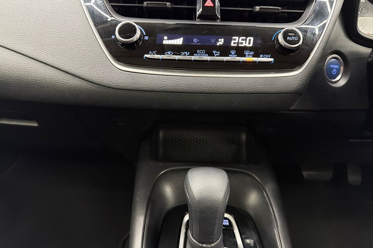 2022 Toyota Corolla Ascent Sport Hybrid ZWE211R