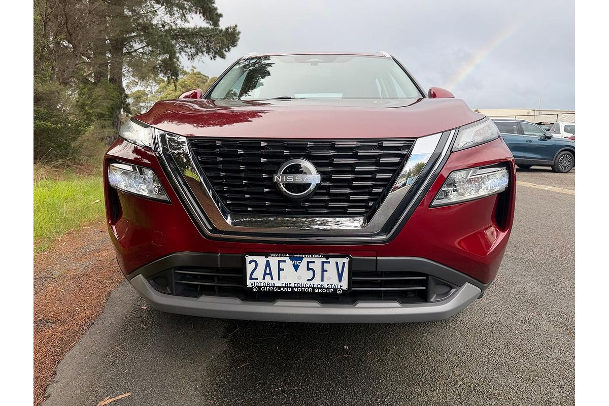 2024 Nissan X-TRAIL ST T33