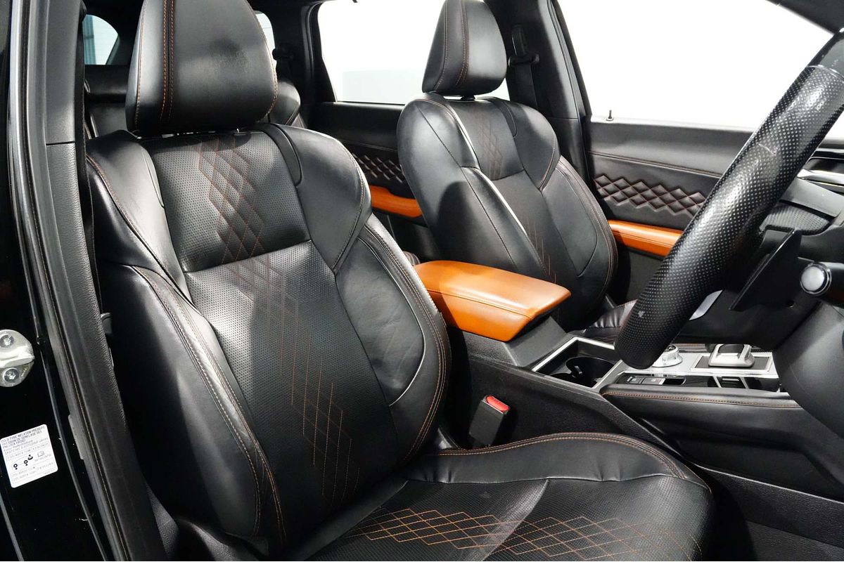 2021 Mitsubishi Outlander Exceed Tourer ZM