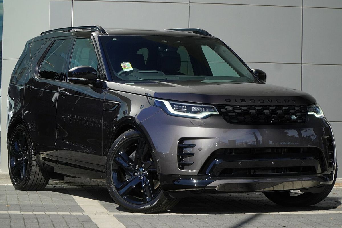 2026 Land Rover Discovery D350 Dynamic SE Series 5