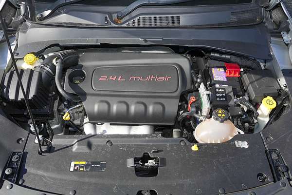 2021 Jeep Compass Launch Edition M6 thumb-7