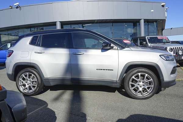 2021 Jeep Compass Launch Edition M6 thumb-3