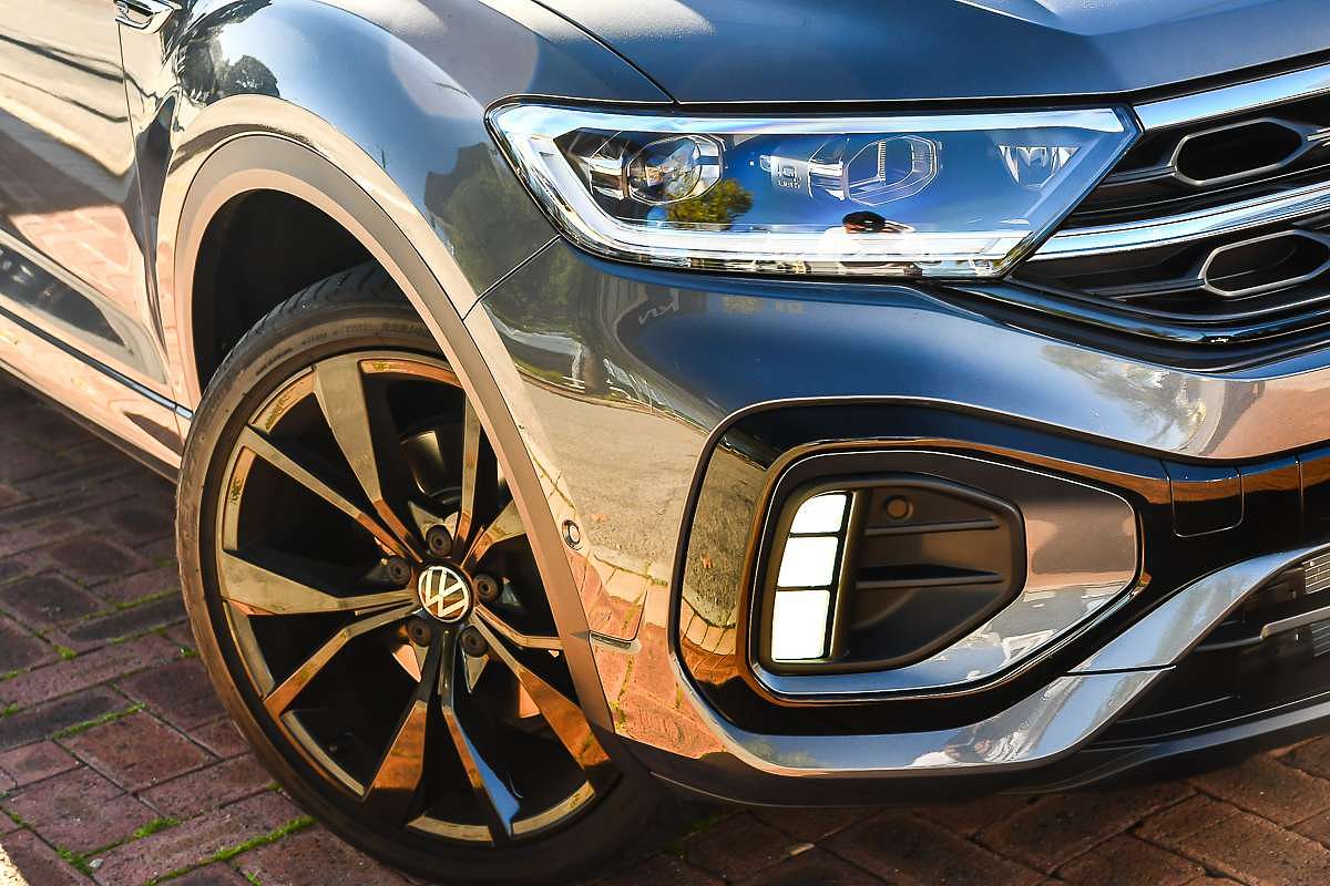 2024 Volkswagen T-Roc 140TSI R-Line D11