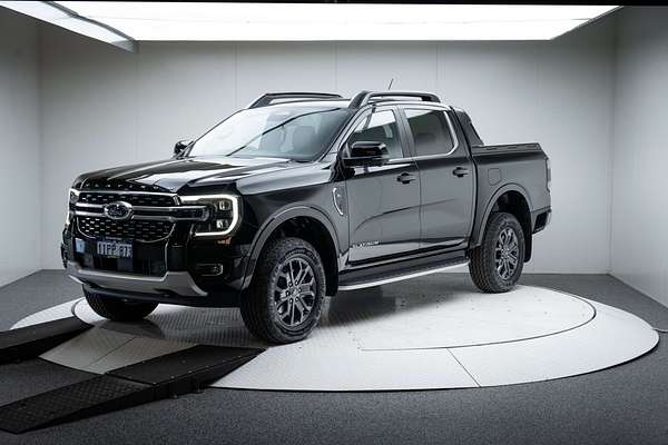 2025 Ford Ranger Platinum 4X4 3.0L