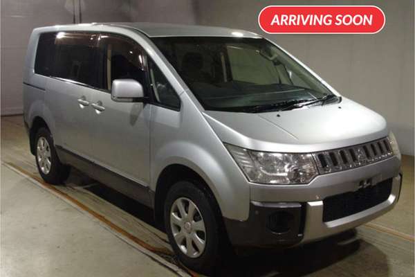 2013 Mitsubishi Delica D:5 M 4WD CV5W