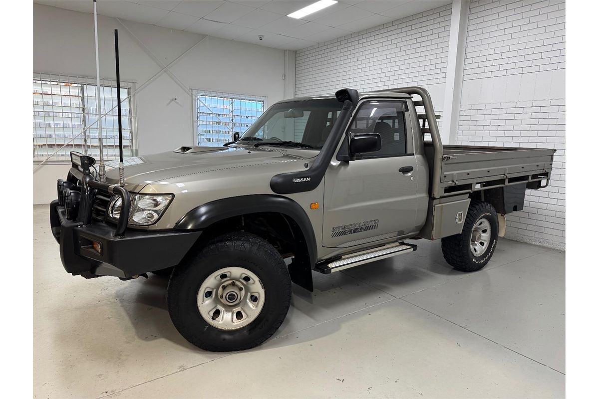 2006 Nissan Patrol ST GU II 4X4