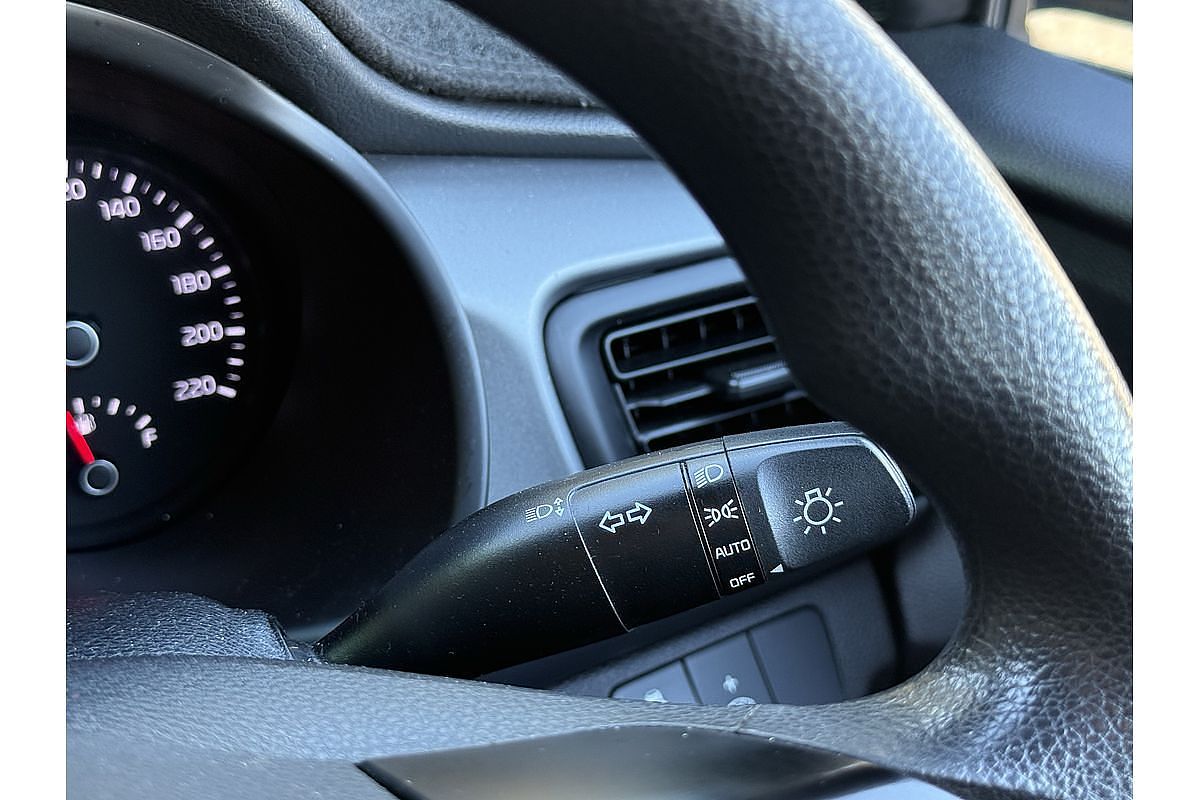 2018 Kia Rio S YB