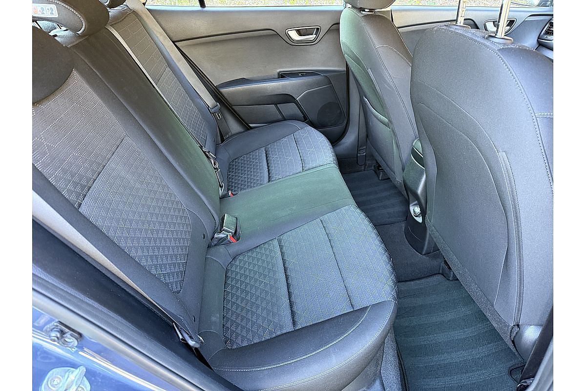 2018 Kia Rio S YB