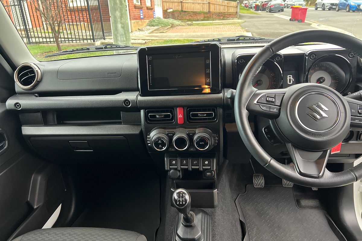 2023 Suzuki Jimny GLX GJ